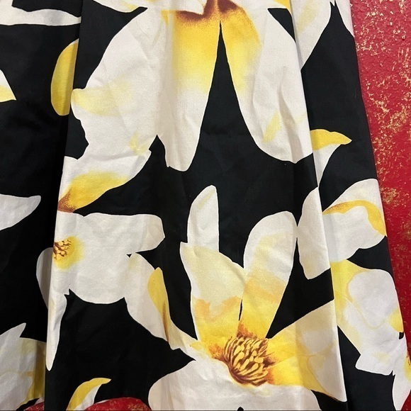 ALICE + OLIVIA KOURTNEY Sleeveless Box Pleated Combo Lined Dress Black /Floral 2 - Picture 14 of 15